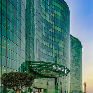 ***** Hotel Millennium Al Rawdah Spojené arabské emiráty