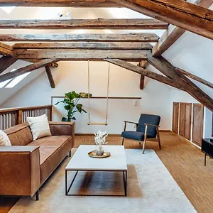 Großes Design - Innenstadt - Familie&gruppen , Coburg Deutschland